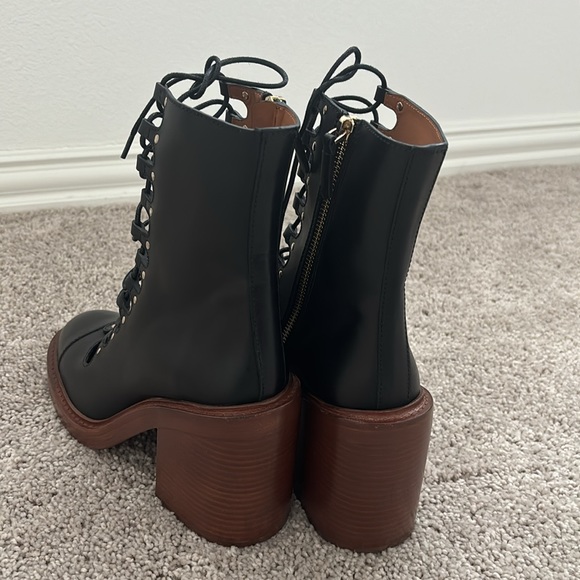CHLOE LACE-UP MAY LEATHER BOOTIES 8/8.5 - Picture 8 of 11